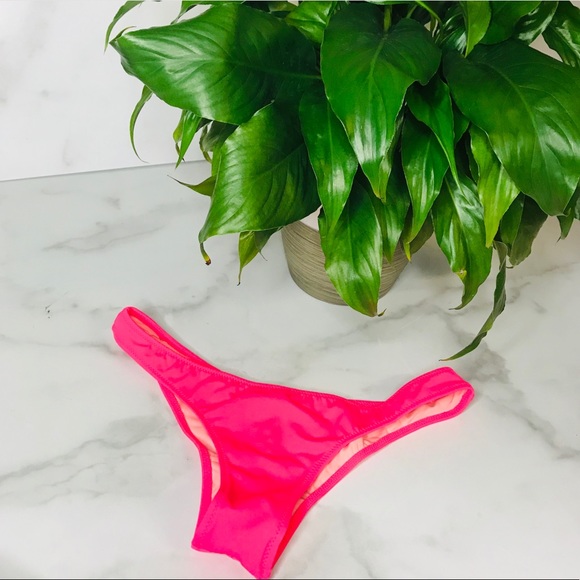 VICTORIAS SECRET Banded Bikini Bottoms Floral Coral in Small